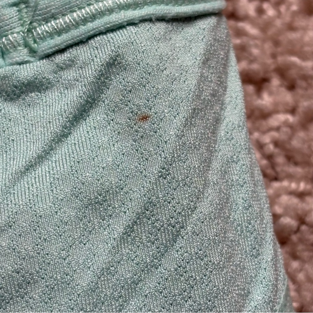 Lululemon Open Back Contour Tank - Picture 7 of 8